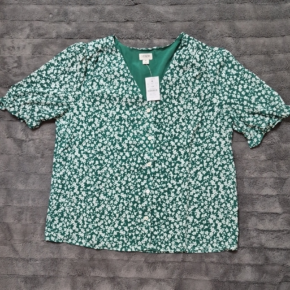 J.Crew Green & White Lined Floral Vneck Botton Down Blouse Size M New W Tags